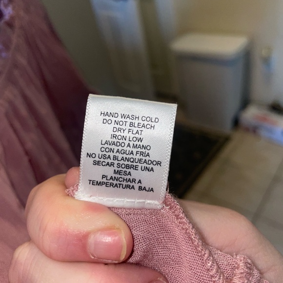 Lane  201 (Love Tree) Pink Off the Shoulder Crop Top Size Large - Picture 6 of 7